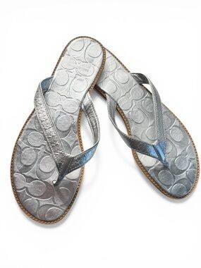 Coach Women Debbie Signature Embossed Flip Flop Sandal Metallic Silver 10M